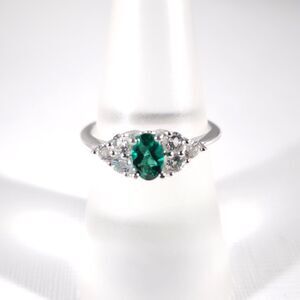 Emerald and White Topaz Ring Sterling Silver Size 7